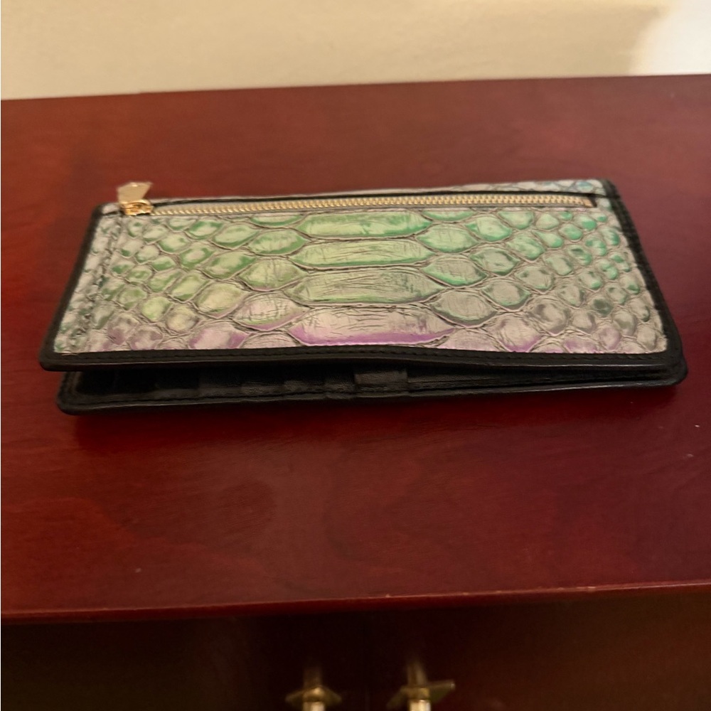 Brahmin Mullberry Potion Cimorene Tabitha and Ady wallet - Picture 11 of 12